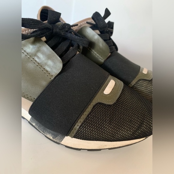Balenciaga Race Runner Shoes - Picture 11 of 13